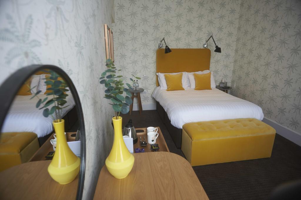בדפורד Embankment Hotel מראה חיצוני תמונה