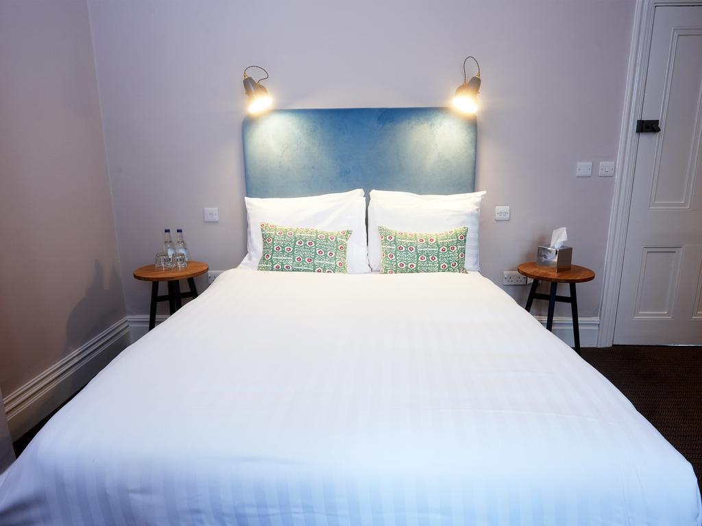 בדפורד Embankment Hotel מראה חיצוני תמונה